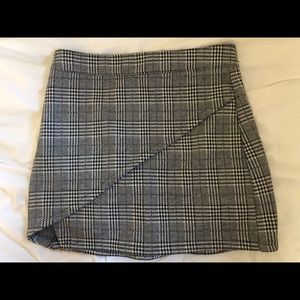 Brandy Melville Plaid Skirt